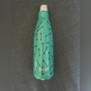 S’well Water Bottle